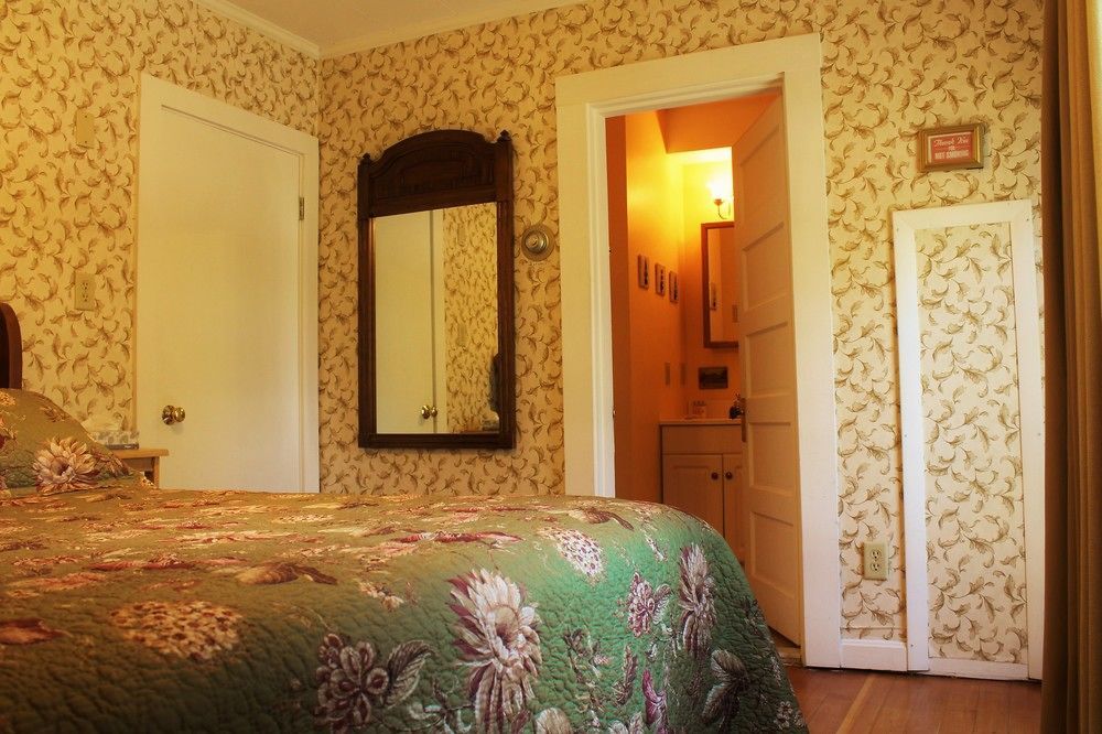 Blue Shutters Inn Carriage House Studios 오겅키트 외부 사진