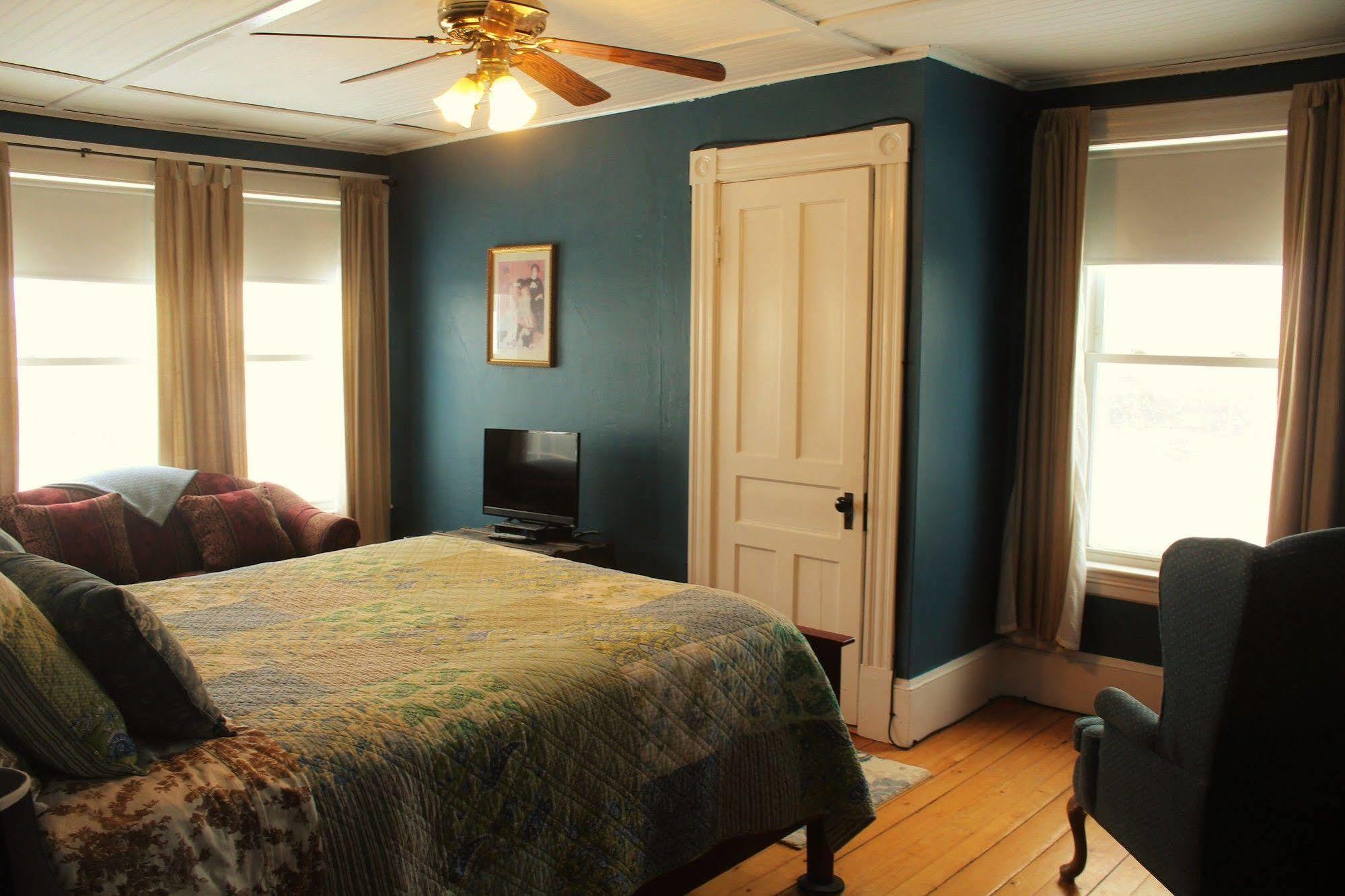 Blue Shutters Inn Carriage House Studios 오겅키트 외부 사진